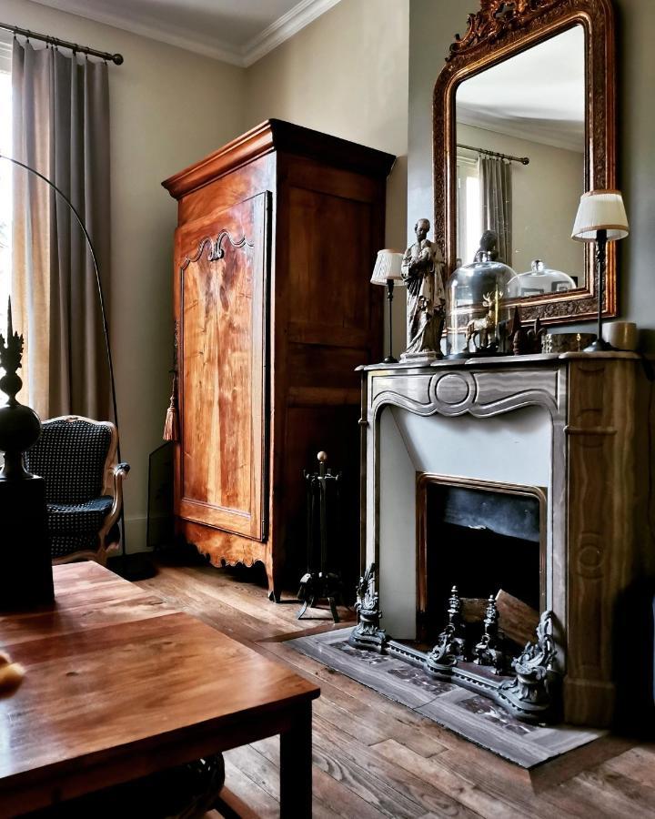 La Maison De Ville กงเปียญ ภายนอก รูปภาพ